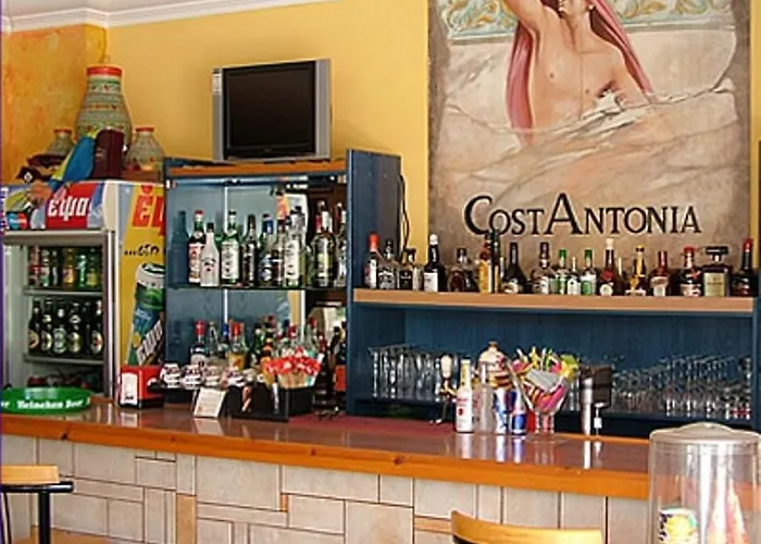Costantonia Holiday Apartments